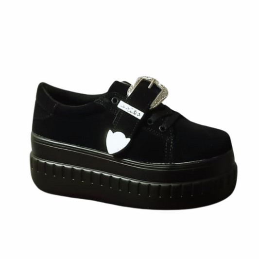 Zapatilla Hebilla Negra